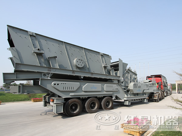 青石移动碎石机发货图