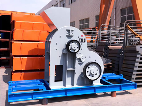 破碎煤矸石,选择河南双极破碎机靠谱吗