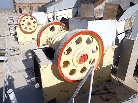 奋斗新时代,红星破碎机设备昂首迈开新步伐!