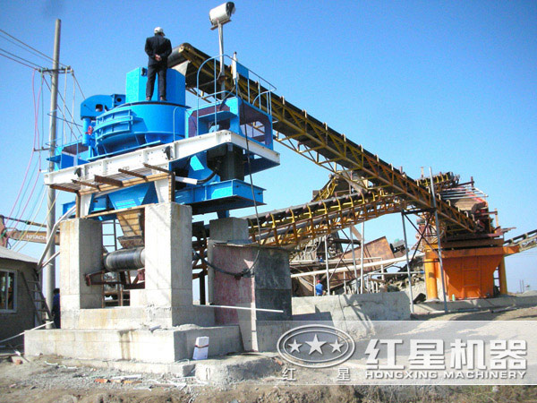 冲击式破碎机现场运作调试图