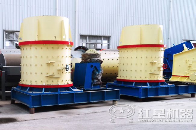 复合式破碎机生产车间 复合式破碎机生产车间