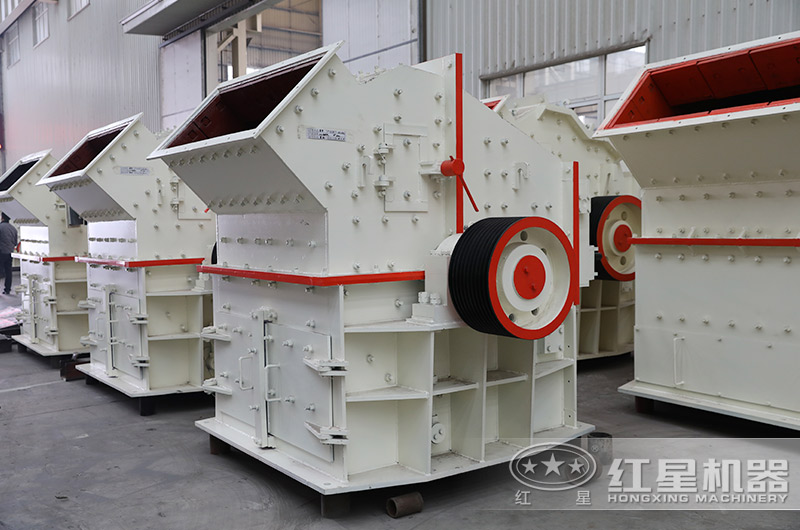 细碎机车间实拍 细碎机车间实拍