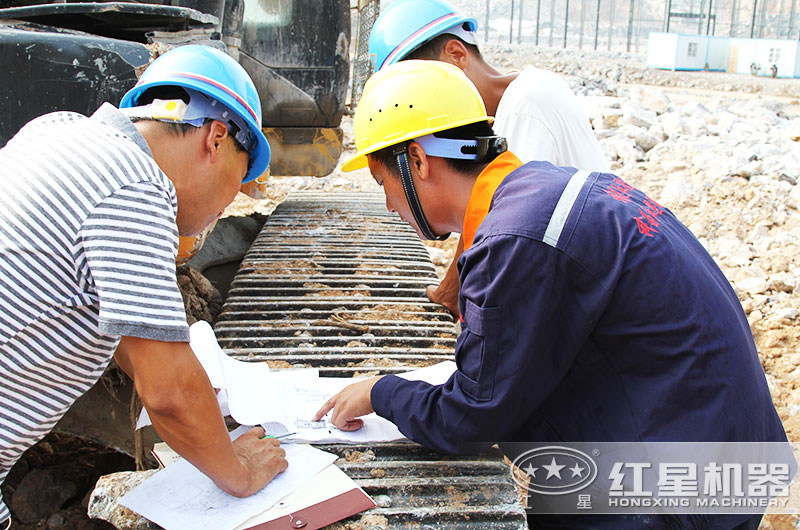 红星技术工程师现场指导客户
