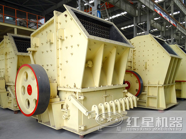 单段破碎机侧面图 单段破碎机侧面图