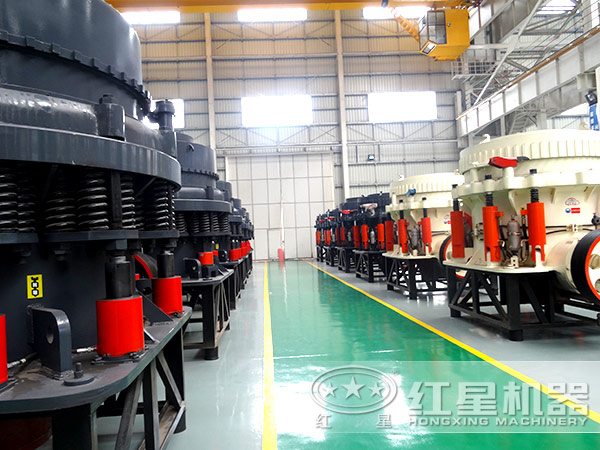 干净的圆锥破加工车间