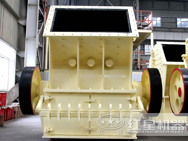 单段破碎机正面图 单段破碎机正面图